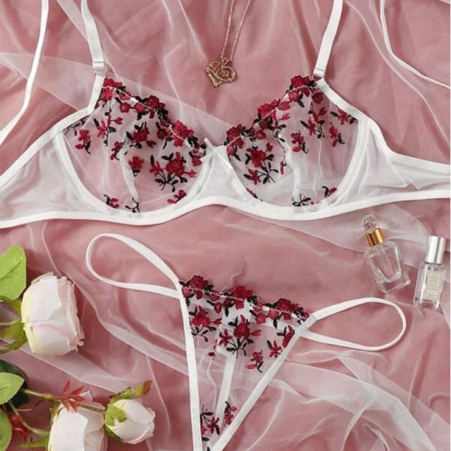Beau Lace Embroidered Lingerie Set