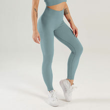 Load image into Gallery viewer, Ribbed Seamless Yoga Leggings
