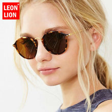 Load image into Gallery viewer, LeonLion Round Retro Sunglasses
