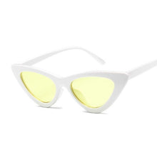 Load image into Gallery viewer, Maddy Vintage Cateye Sunglasses
